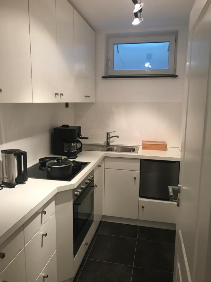 Helle Souterrainwohnung Mit Komfort München Eksteriør billede